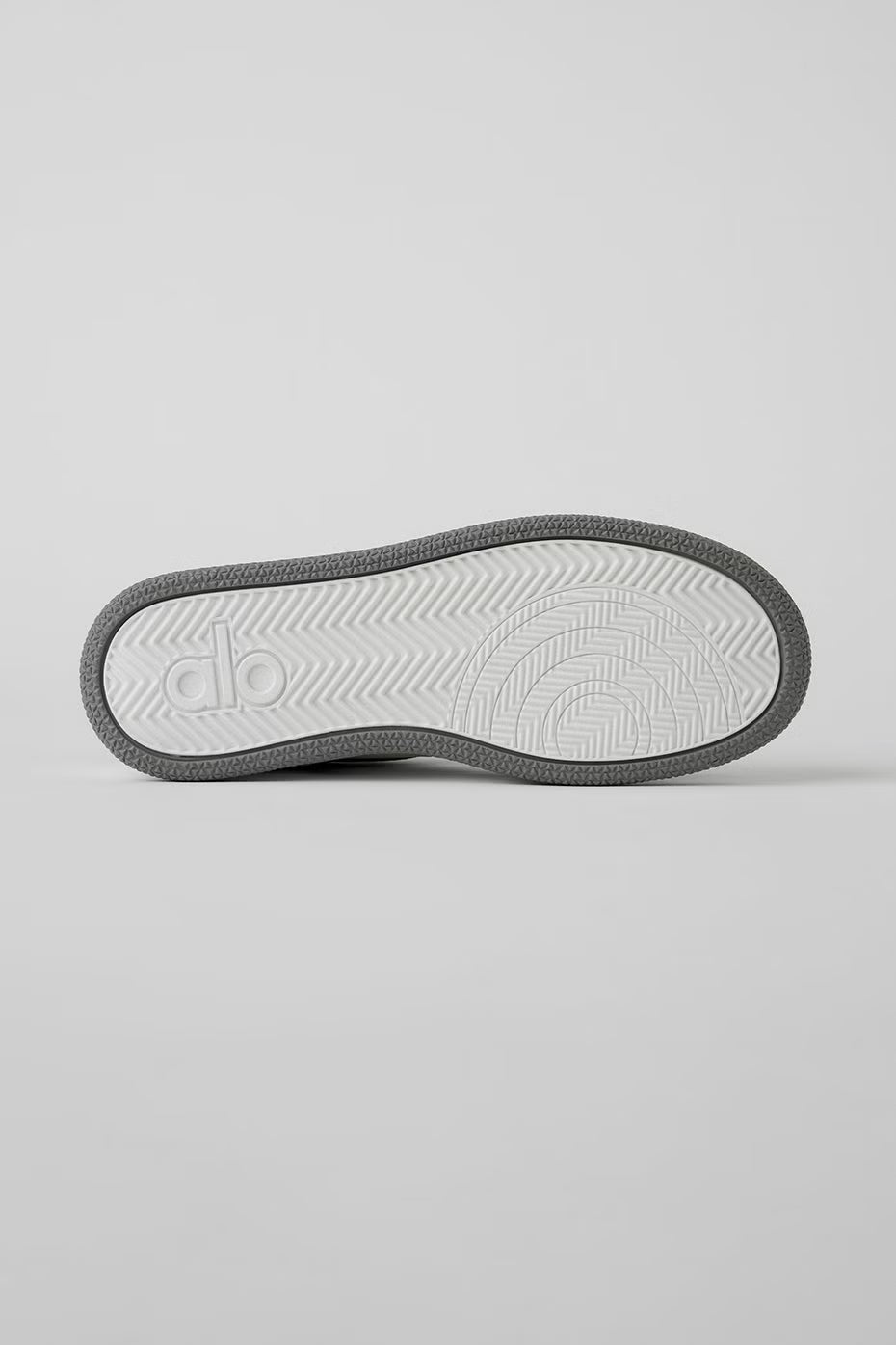 ALO Recovery Mode Sneaker - COFFEE/WHITE