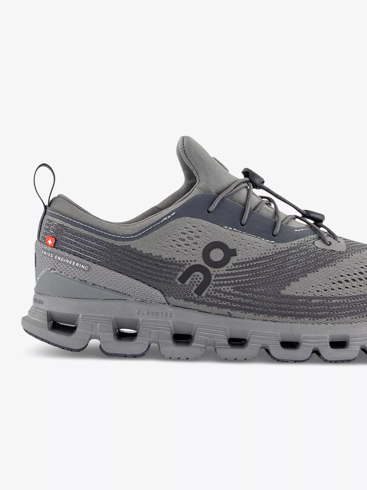 On Running Cloud 5 - GREY