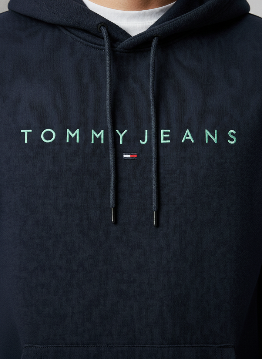 Tommy Hilfiger Men's Contrast Logo Pullover Hoodie