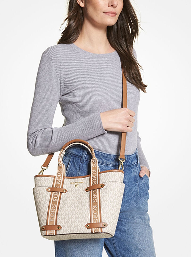 Michael Kors - Small Maeve Tote Bag in Logo Canvas
