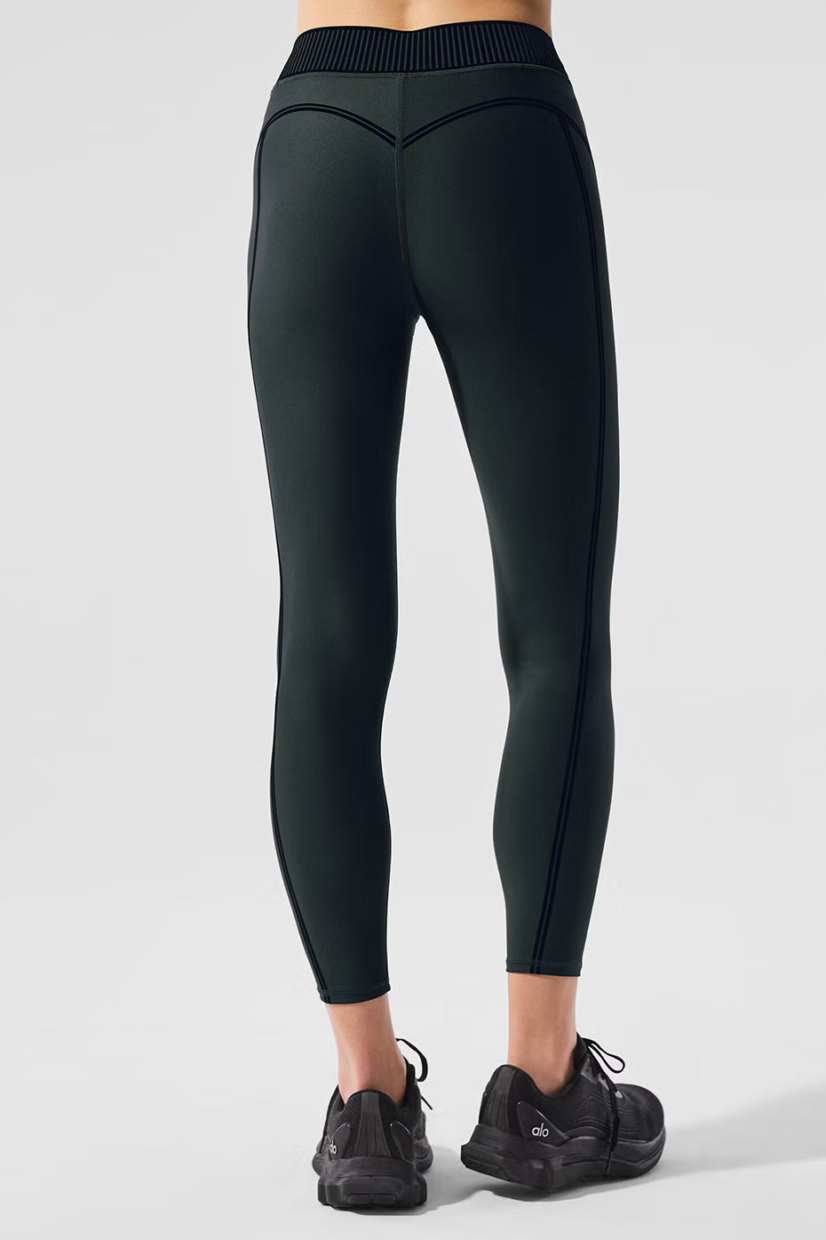 Airlift High-Waist 7/8 Line Up Legging With Bra Set
