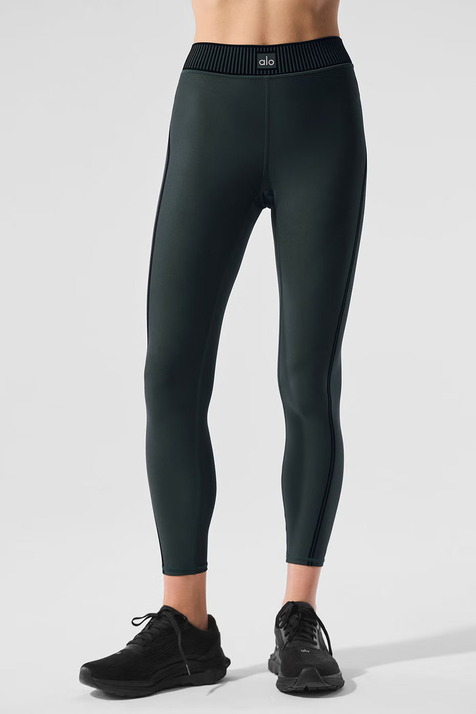 Airlift High-Waist 7/8 Line Up Legging With Bra Set