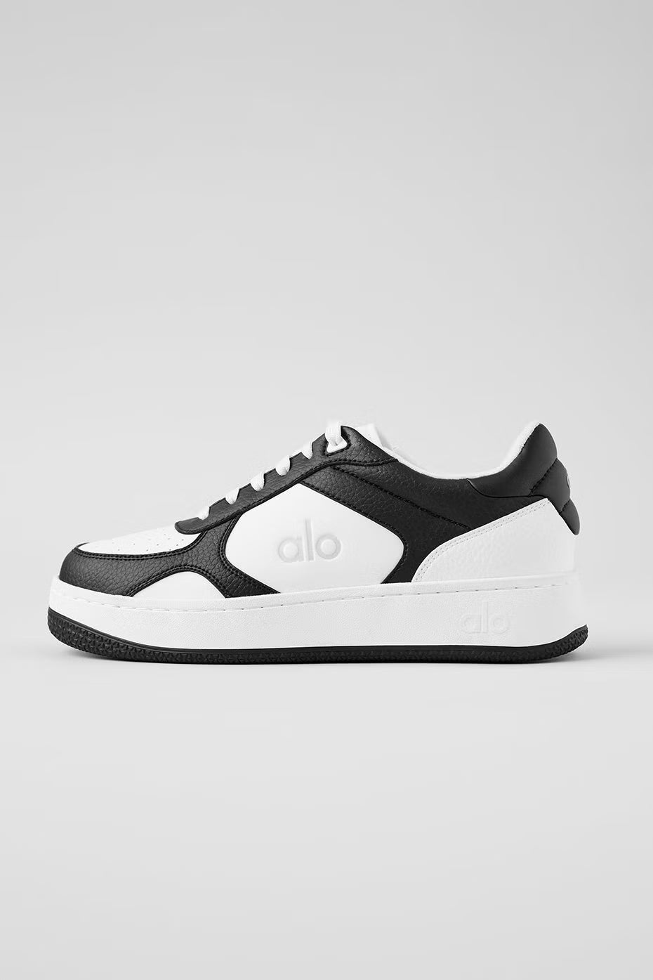 ALO Recovery Mode Sneaker - BLACK/WHITE