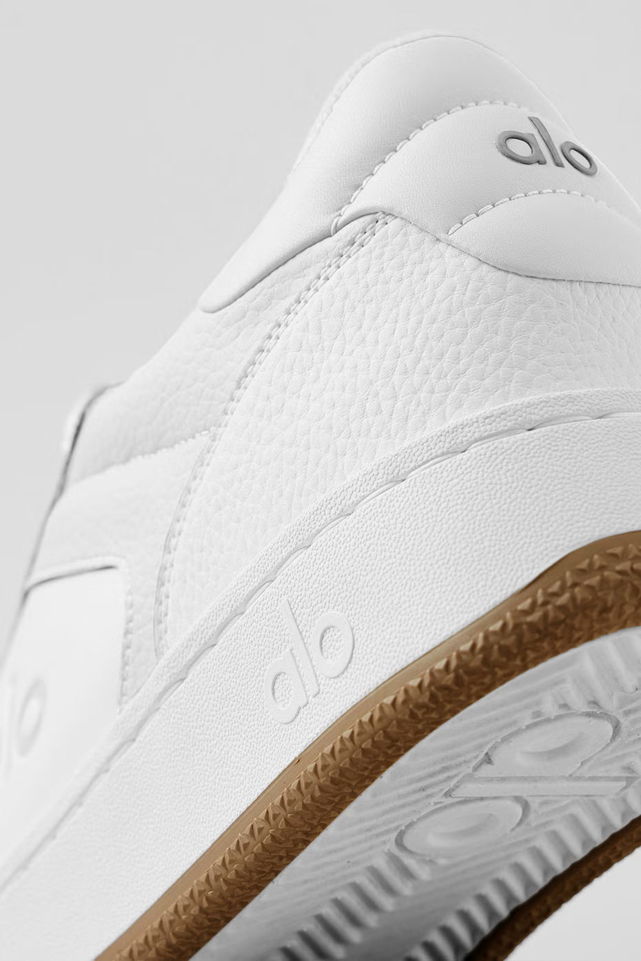 ALO Recovery Mode Sneaker - ALL WHITE