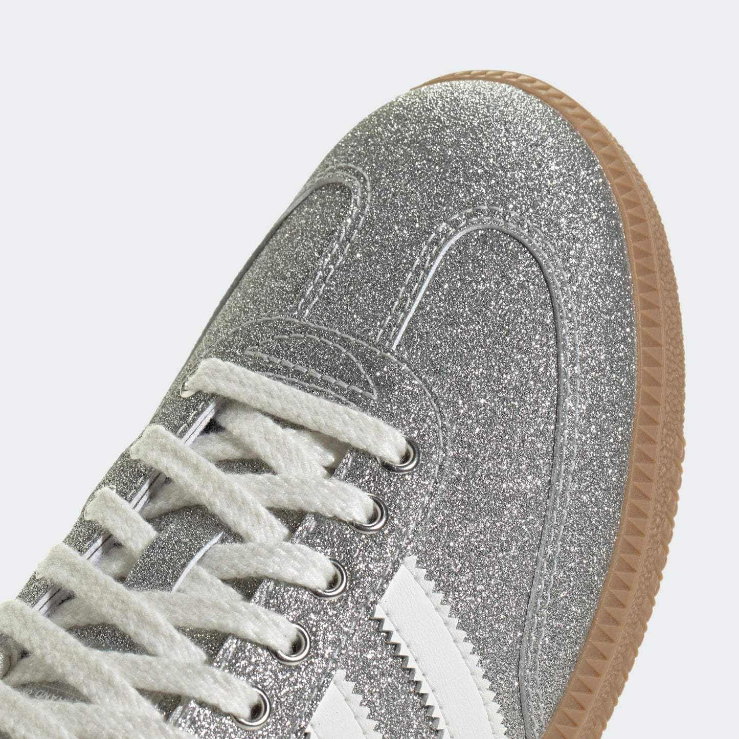 حذاء سامبا أو جي - أسود/أبيض