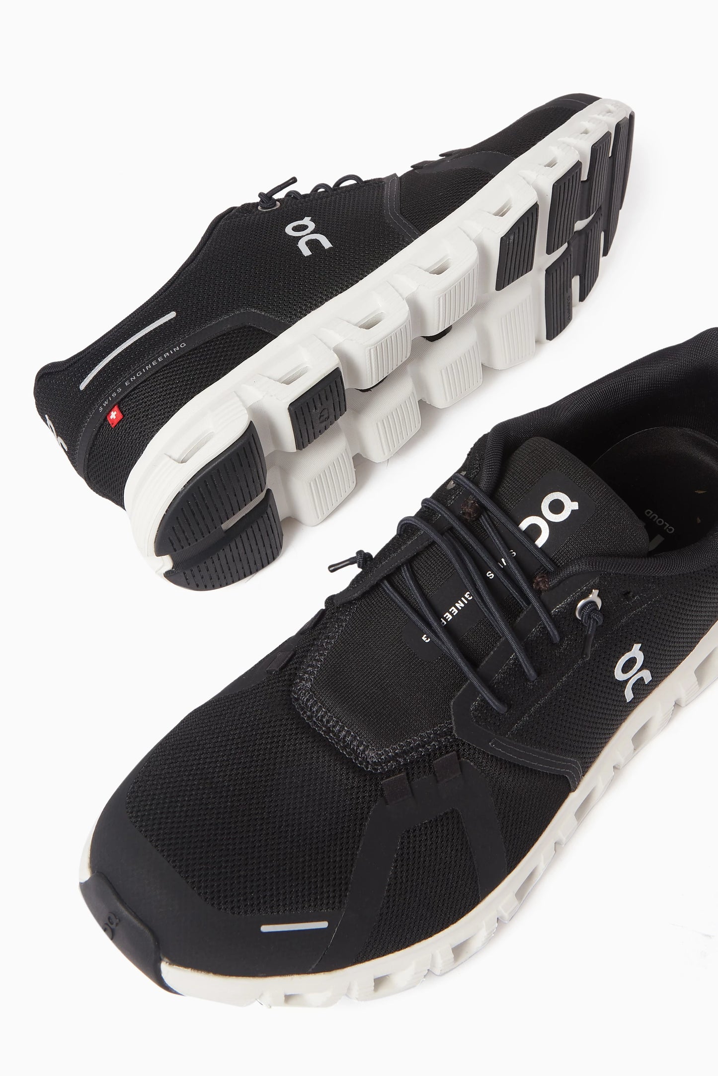 On Running Cloud 5 - BLACK/WHITE
