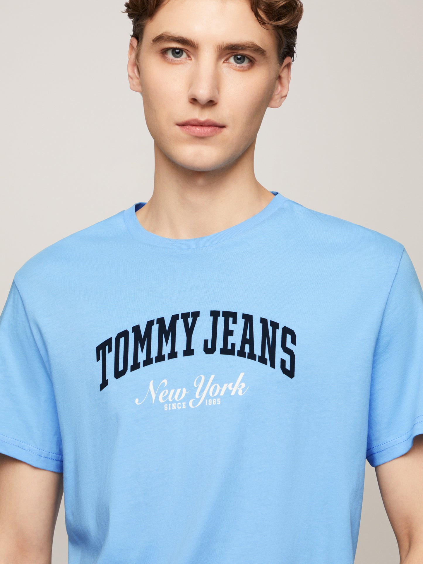 Tommy Hilfiger - Men's T-Shirt