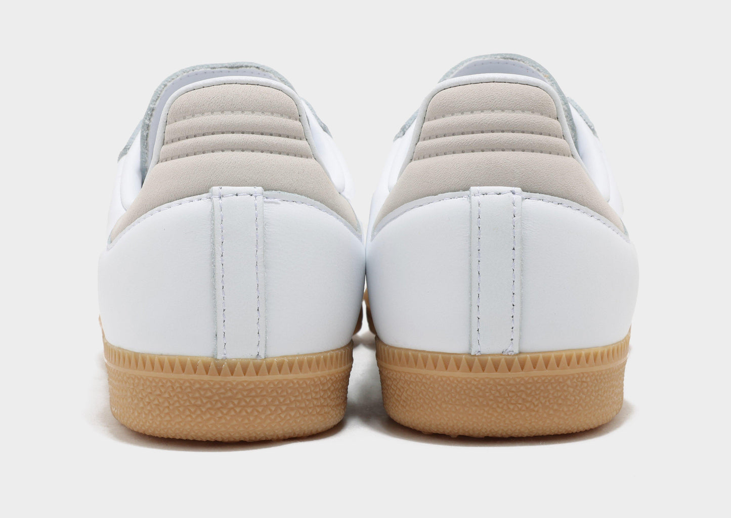 حذاء سامبا أو جي - أسود/أبيض