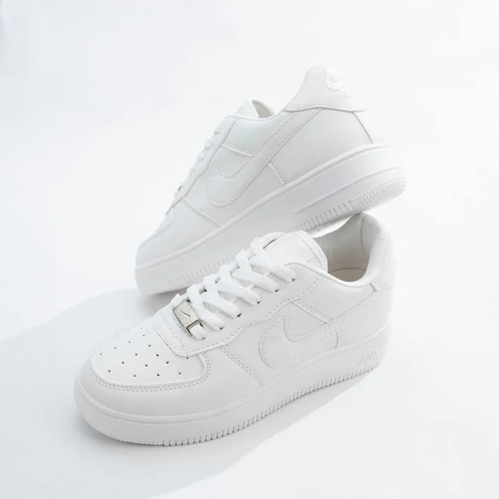 Nike Air Force 1 '07