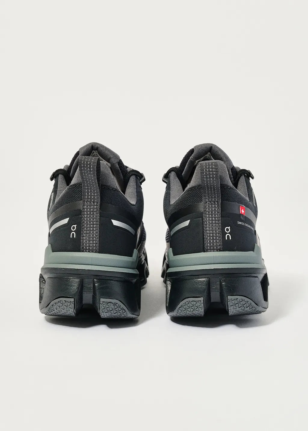 On Cloudwander Waterproof Shoes