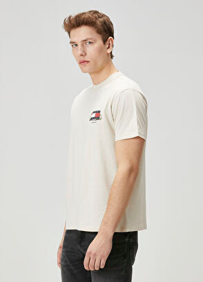 Tommy Jeans  - Logo Printed Crew Neck T-Shirt